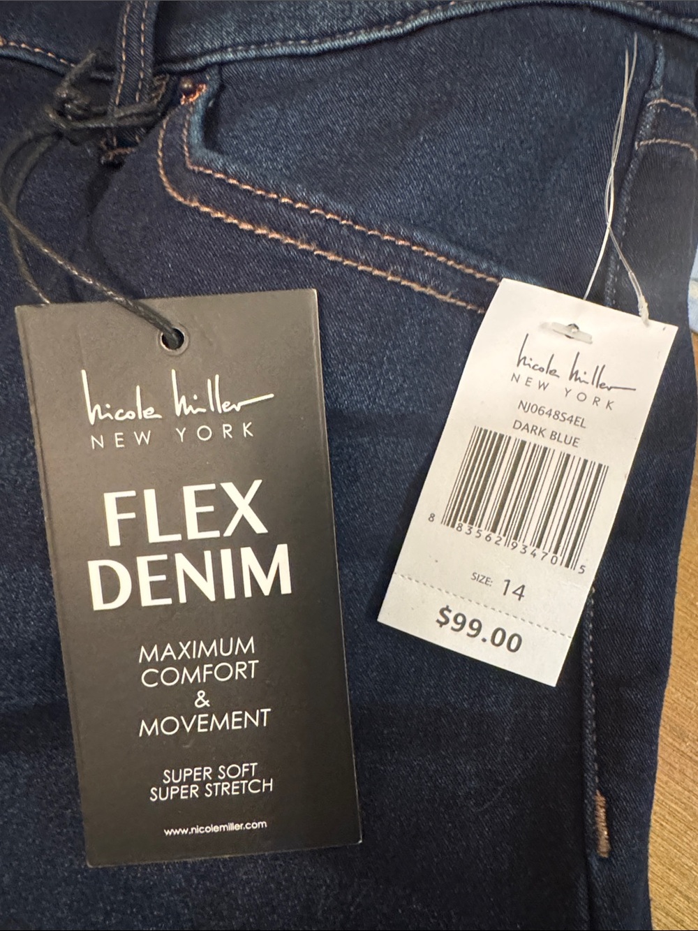 NWT Nicole Miller New York Women’s Dark Indigo SOHO High Rise Bootcut Jeans - 14 - Picture 5 of 7